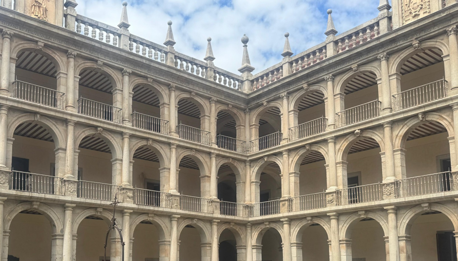 Instituto Nacional de Administraciones P�blicas INAP Atocha 106 Madrid Patio Claustro